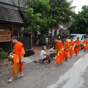 ** Resort Chitdara Laos